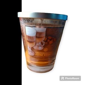 Chestnut Macchiato candle.